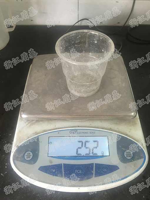 高强无收缩灌浆料压力泌水结果