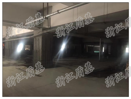 盾基高强无收缩灌浆料施工现场